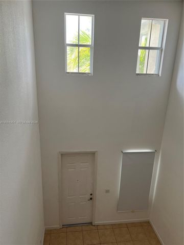 11440 NW 75th Ter, Doral, FL 33178