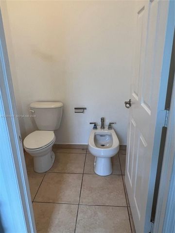 11440 NW 75th Ter, Doral, FL 33178