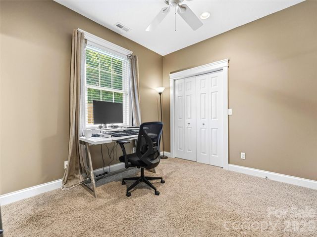 8 Old Farm House Road, Weaverville, NC 28787