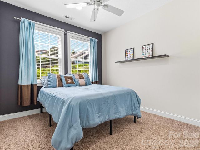 8 Old Farm House Road, Weaverville, NC 28787