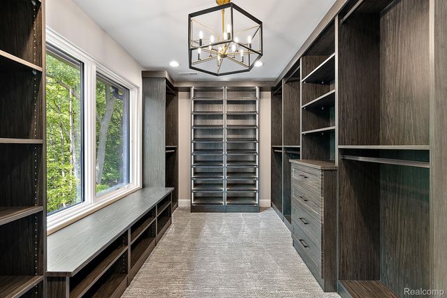 31011 Pioneer Avenue, Bingham Farms, MI 48025