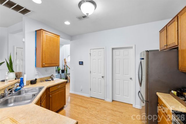 11667 Stockdale Court, Pineville, NC 28134