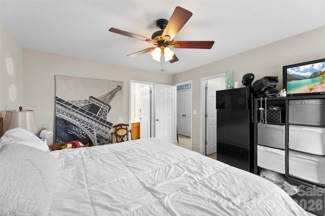 11667 Stockdale Court, Pineville, NC 28134