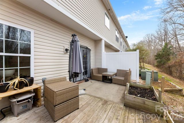 11667 Stockdale Court, Pineville, NC 28134