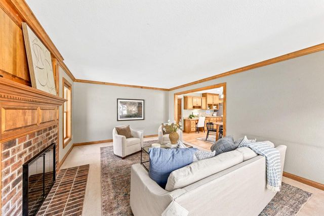 3106 Fox Ridge DRIVE, Waukesha, WI 53189