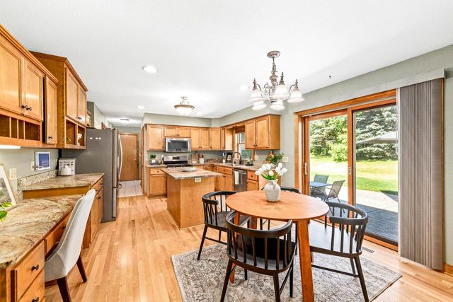3106 Fox Ridge DRIVE, Waukesha, WI 53189