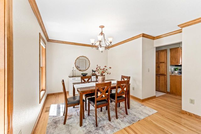3106 Fox Ridge DRIVE, Waukesha, WI 53189