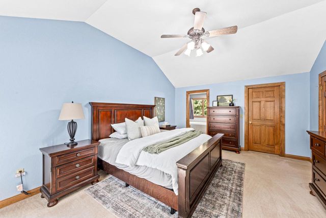 3106 Fox Ridge DRIVE, Waukesha, WI 53189