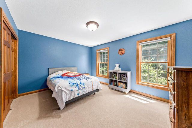 3106 Fox Ridge DRIVE, Waukesha, WI 53189
