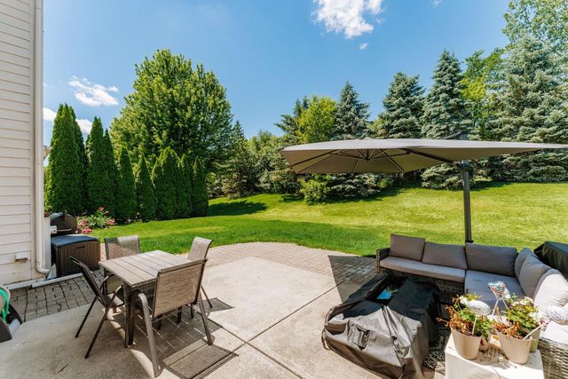 3106 Fox Ridge DRIVE, Waukesha, WI 53189