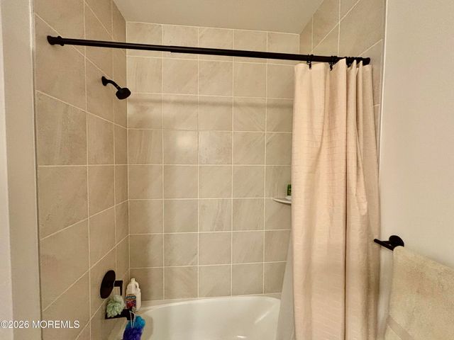 12 Coburgh Drive, Wall, NJ 07719