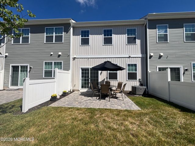 12 Coburgh Drive, Wall, NJ 07719
