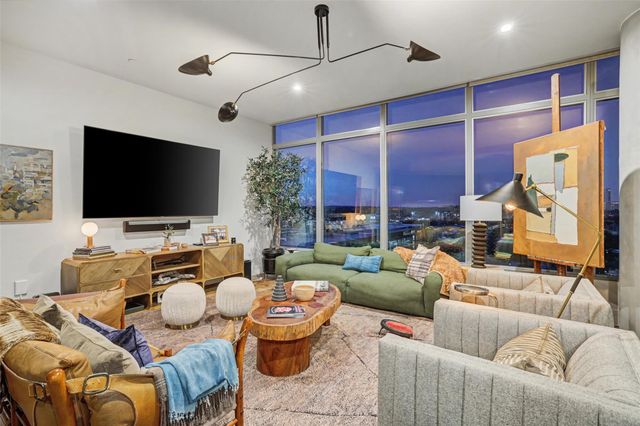 501 West Ave 1207, Austin, TX 78701