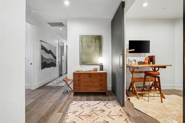 501 West Ave 1207, Austin, TX 78701