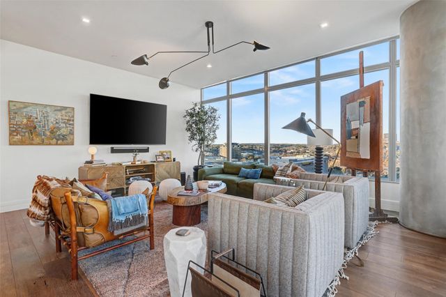 501 West Ave 1207, Austin, TX 78701