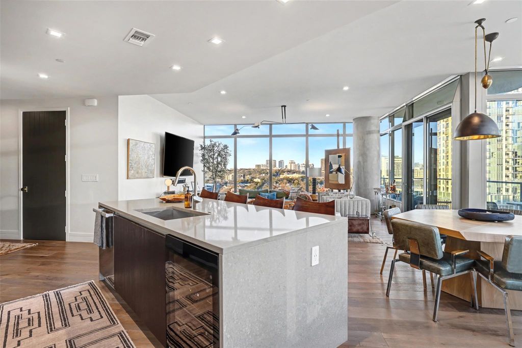 501 West Ave 1207, Austin, TX 78701