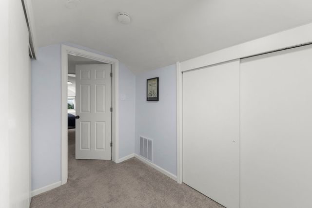 5412 W Henderson Street, Chicago, IL 60641