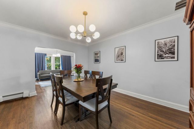 5412 W Henderson Street, Chicago, IL 60641
