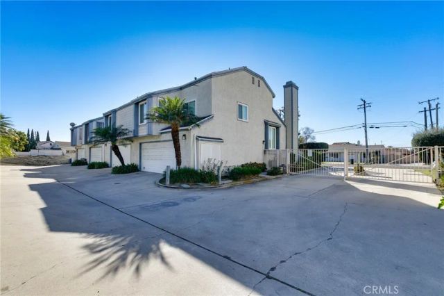 9013 Buckles Street, Downey, CA 90241