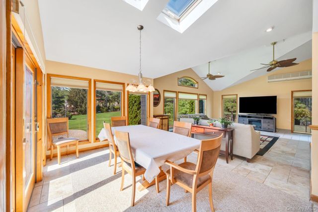 9 Artisan Avenue, Huntington, NY 11743