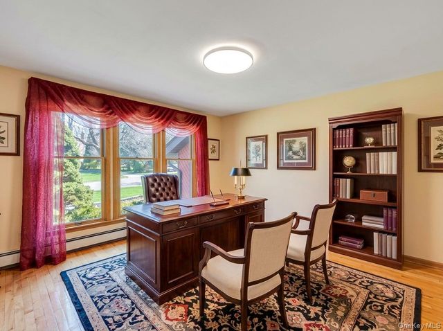 9 Artisan Avenue, Huntington, NY 11743