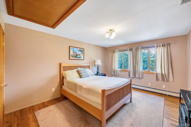 9 Artisan Avenue, Huntington, NY 11743