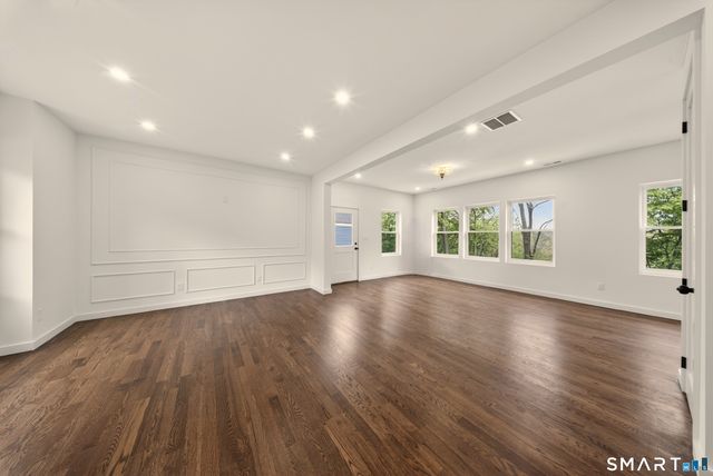 115 Ridge Park Avenue, Stamford, CT 06905