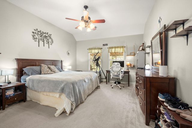 10490 Sunflower Drive, Conroe, TX 77318