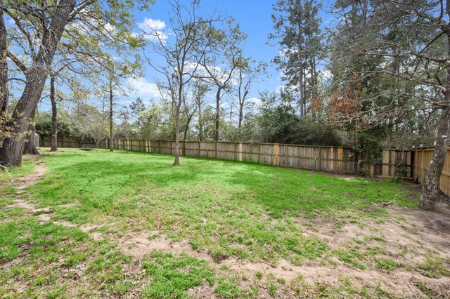 10490 Sunflower Drive, Conroe, TX 77318