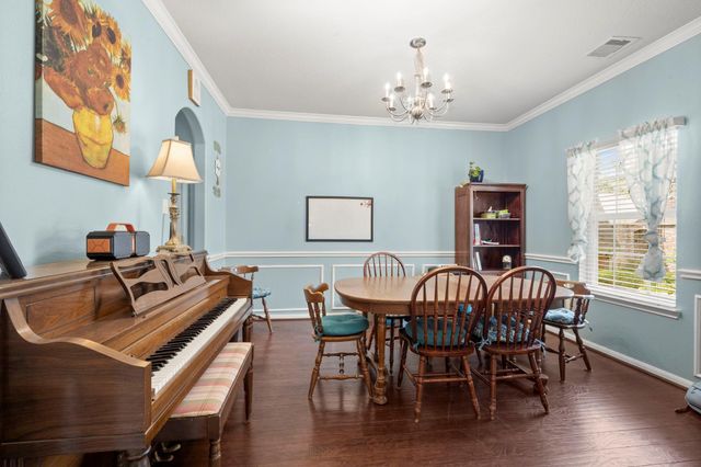 10490 Sunflower Drive, Conroe, TX 77318