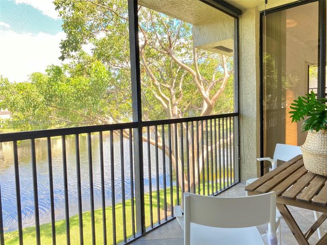 2436 NW 49th Ter 4329, Coconut Creek, FL 33063