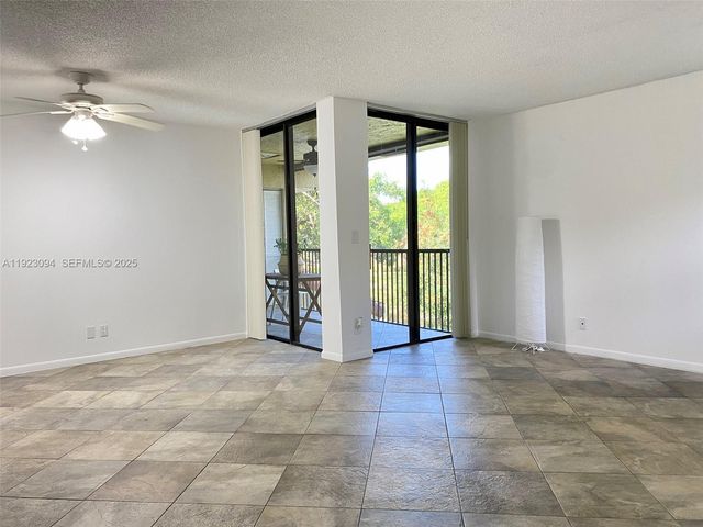 2436 NW 49th Ter 4329, Coconut Creek, FL 33063