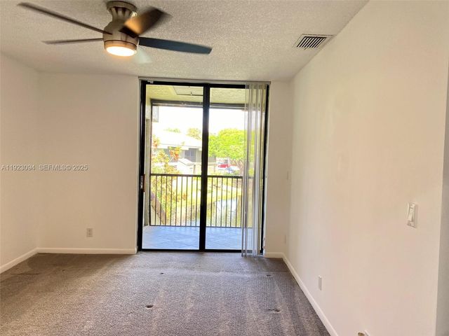 2436 NW 49th Ter 4329, Coconut Creek, FL 33063