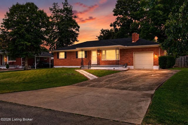 3237 Greendale Dr, Louisville, KY 40216