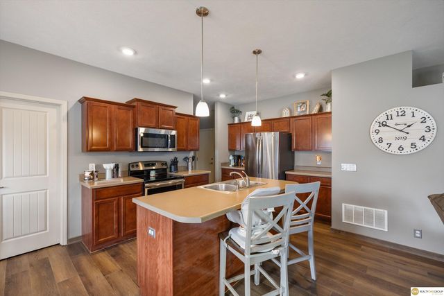 8820 N 156 Avenue, Bennington, NE 68007