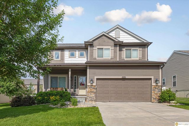 8820 N 156 Avenue, Bennington, NE 68007