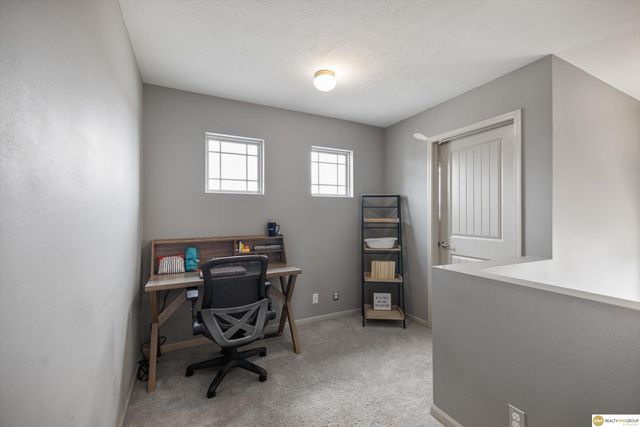8820 N 156 Avenue, Bennington, NE 68007
