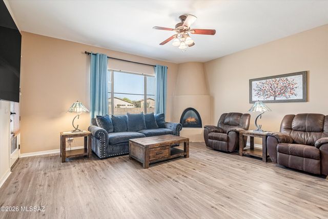 8175 N Night Pony Drive, Tucson, AZ 85743