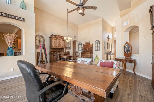 8175 N Night Pony Drive, Tucson, AZ 85743