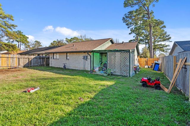 7838 Breezeway Street, Houston, TX 77040