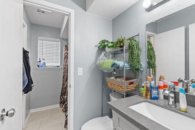 7838 Breezeway Street, Houston, TX 77040