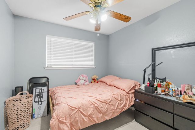 7838 Breezeway Street, Houston, TX 77040