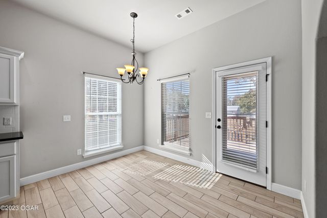 722 Kara Lane, Carl Junction, MO 64834