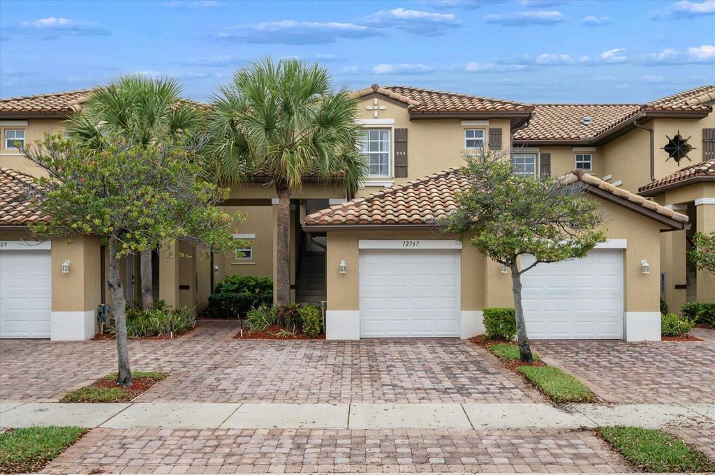 12767 NW 83rd Court 24-e, Parkland, FL 33076