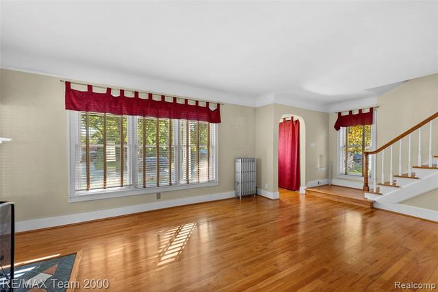 307 Tannahill Street, Dearborn, MI 48124