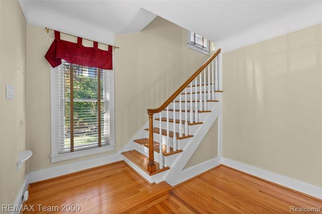 307 Tannahill Street, Dearborn, MI 48124