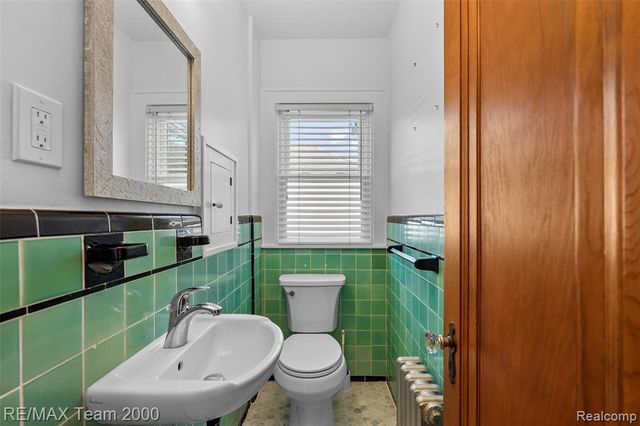 307 Tannahill Street, Dearborn, MI 48124