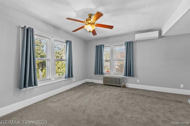 307 Tannahill Street, Dearborn, MI 48124