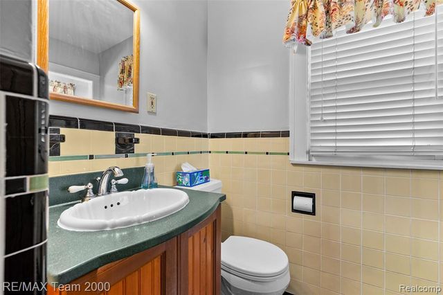 307 Tannahill Street, Dearborn, MI 48124
