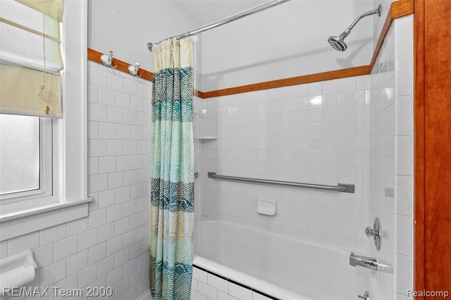 307 Tannahill Street, Dearborn, MI 48124